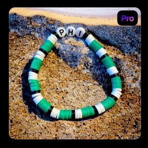 “NFL Philly Vibe” Clay Beaded Bracelets will make to size.